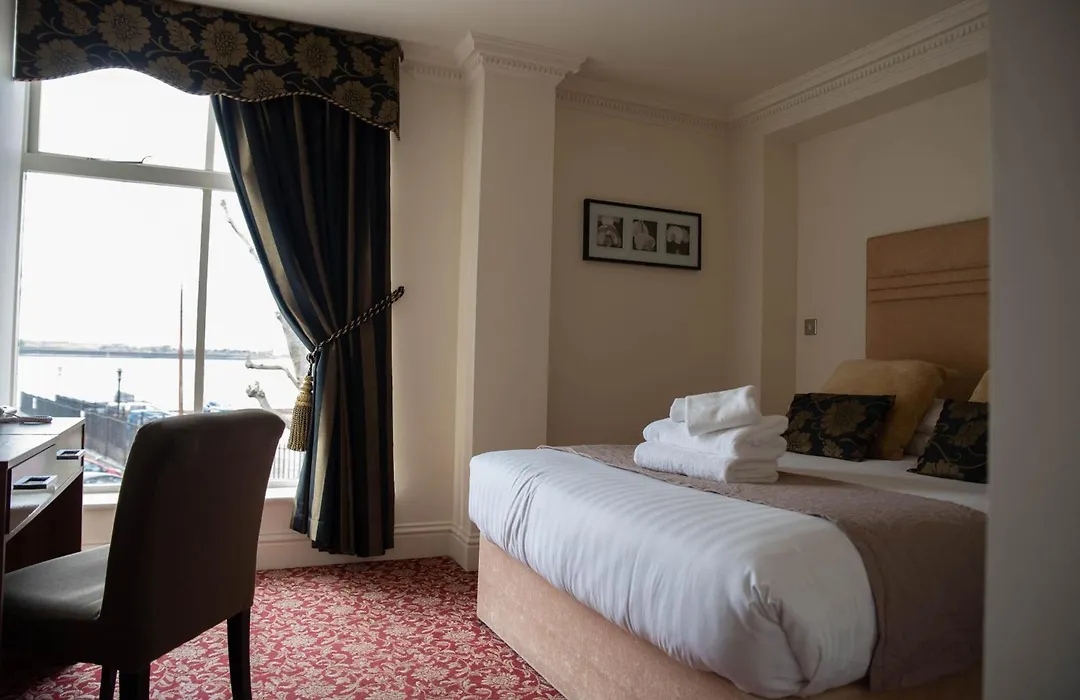 The Clarendon Royal Community-1