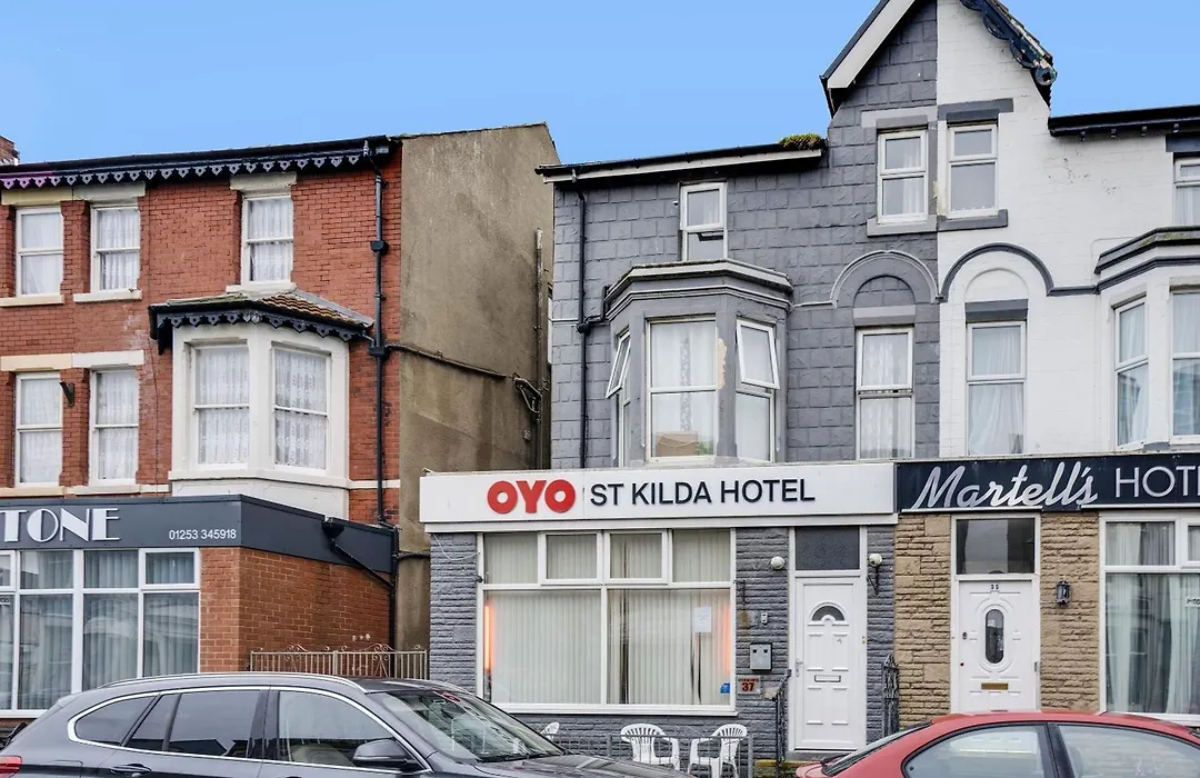 St Kildas, Blackpool Central-1