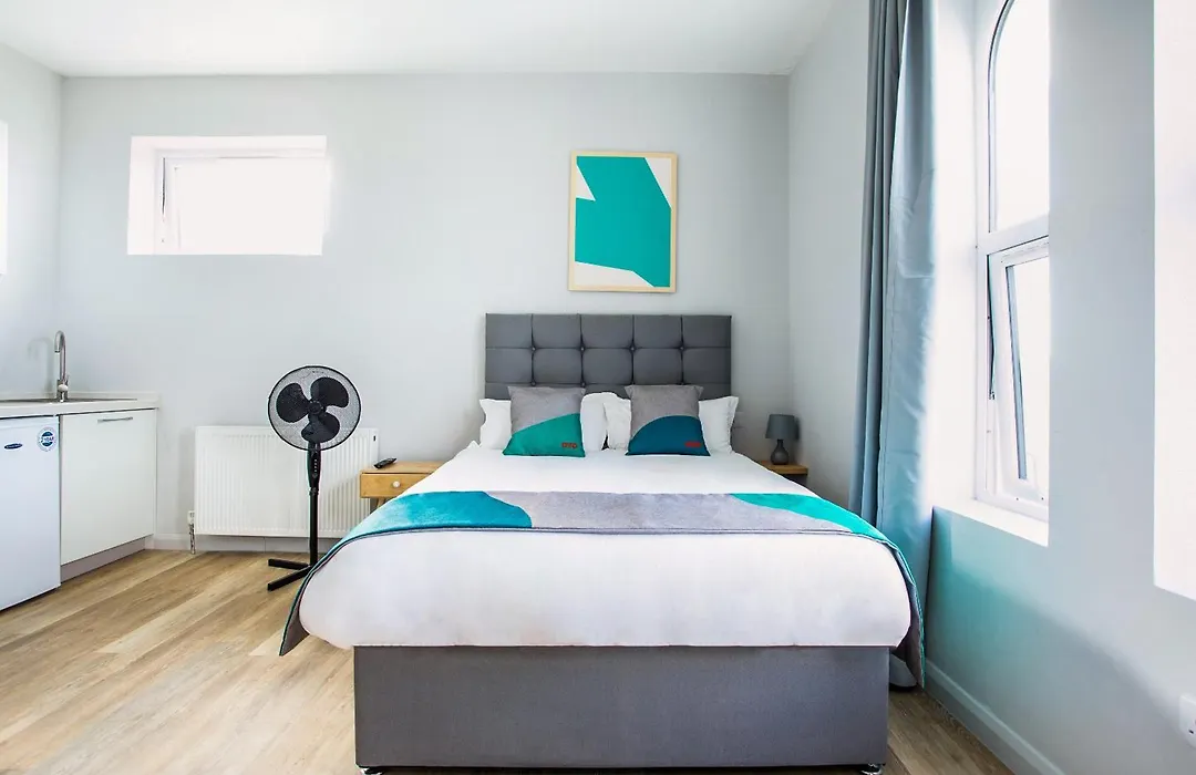 Oyo Studiotel Great Yarmouth - Modern Hotel Apartments-1