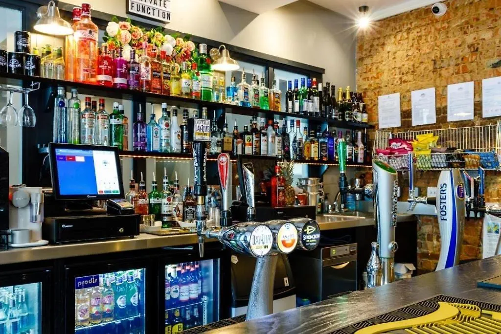 Ruby Pub & Hotel-1
