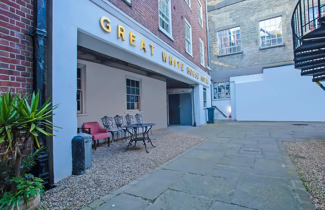 Great White Horse Hotel-1