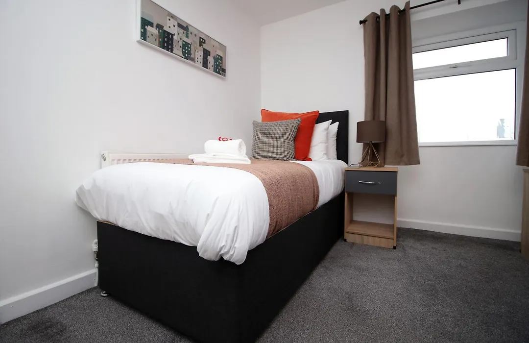 Kingsway House By Ty Sa - Spacious 4Bed In Newport-1