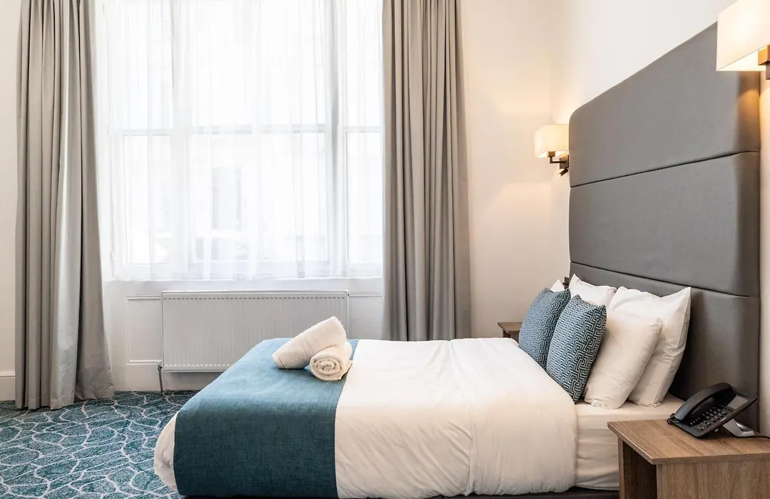 The J Hyde Park Hotel-1