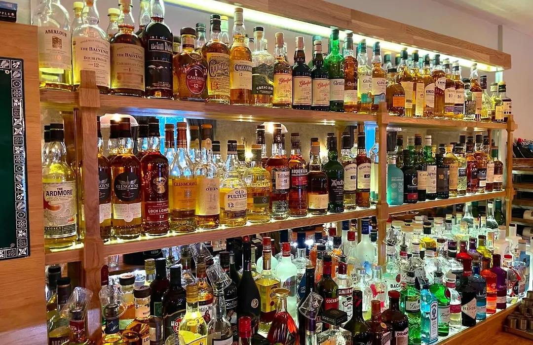Duke Of Gordon Hotel-1