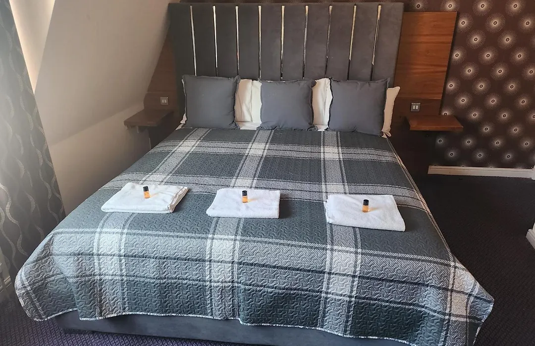 The Queensberry Hotel-1