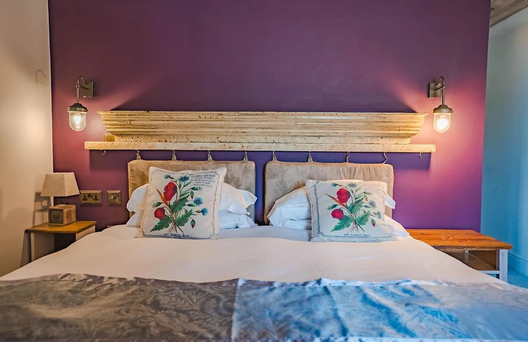 The Bunk Inn-1