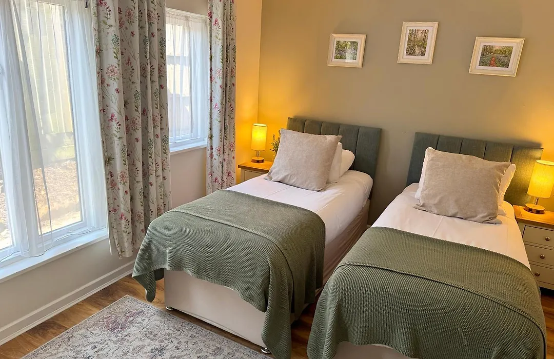 Thatched Cottage Hotel-1