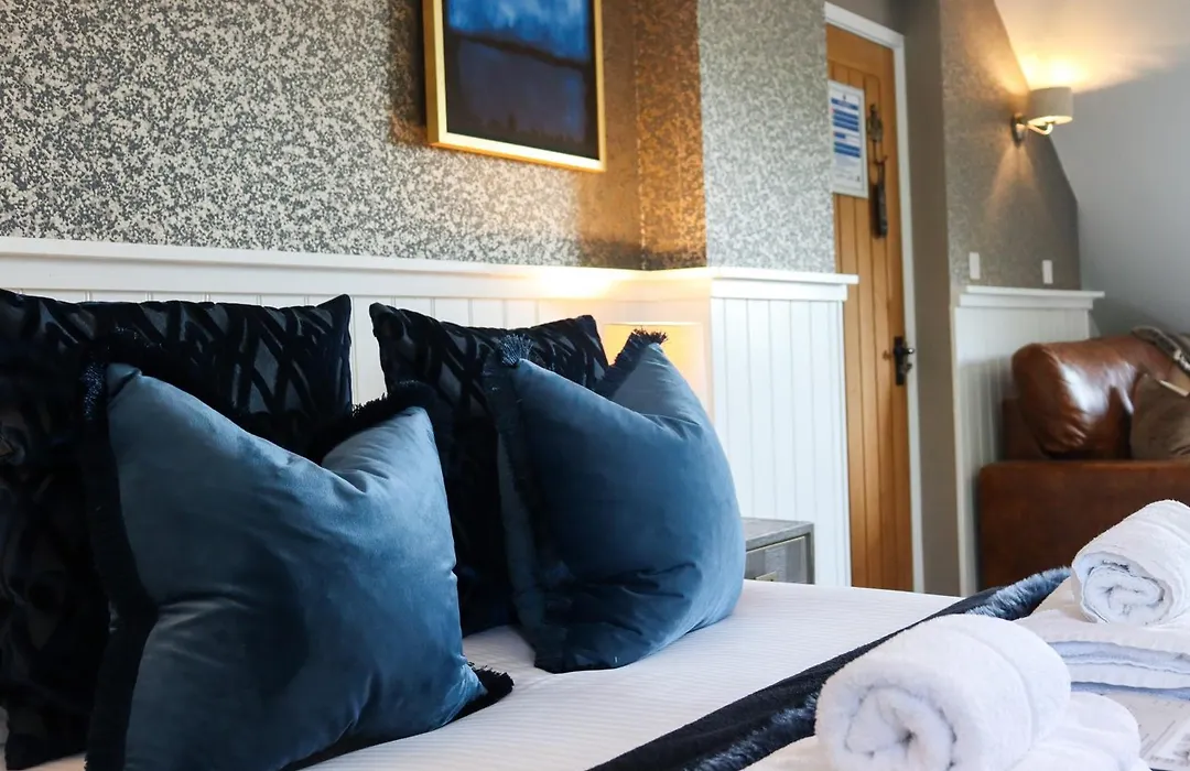 The Gateway Hotel-1