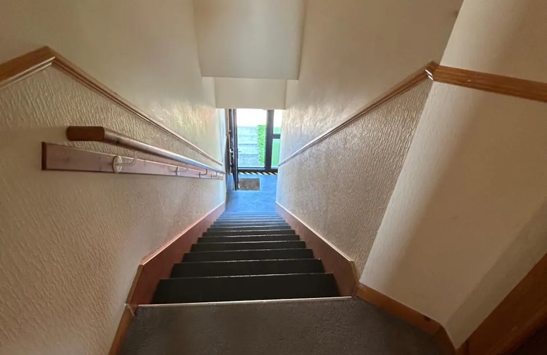No 52 - Apartment With Lounge And Dining Area - No Kitchen-1
