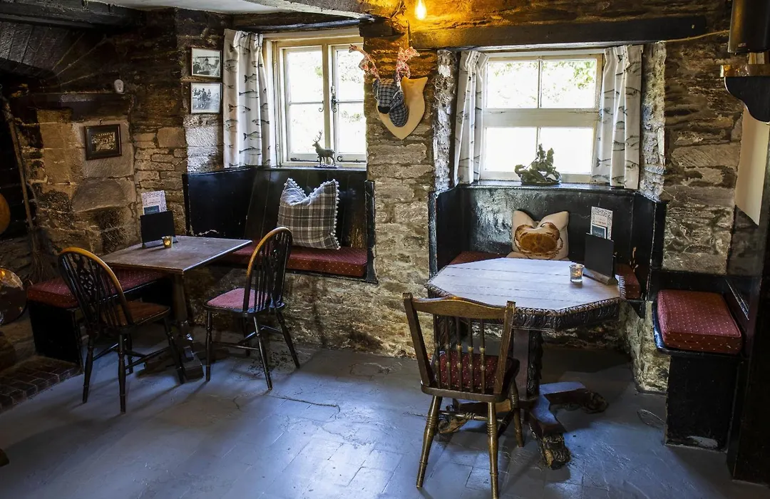 Church House Inn, Churchstow-1
