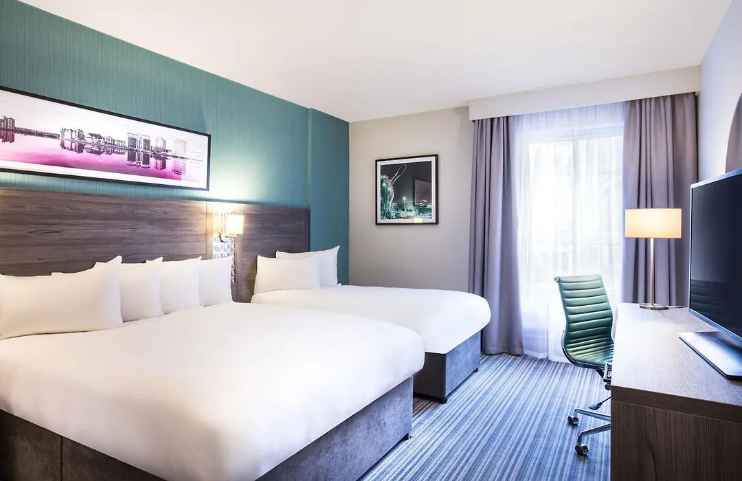 Leonardo Hotel Belfast-1