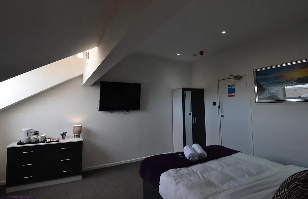 Hotel 33-1