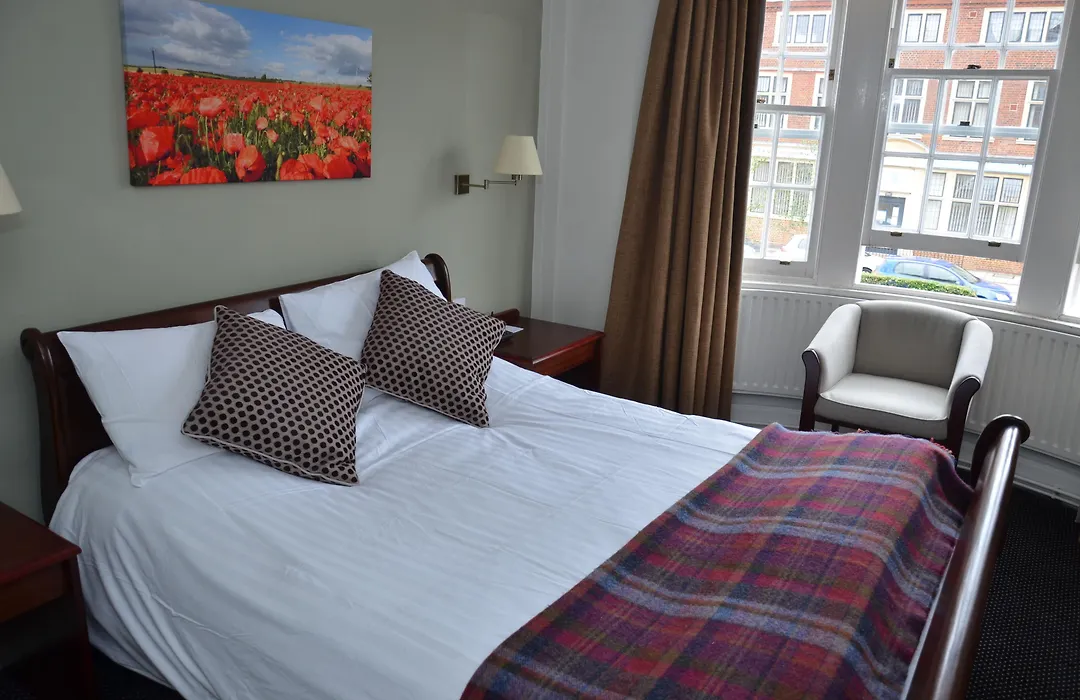 The Broadway Hotel-1