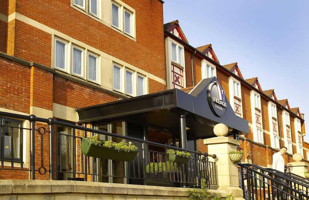 Village Hotel Cardiff-1