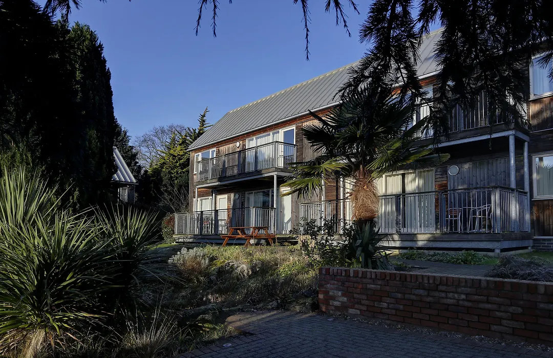 Oaklands Hotel-1