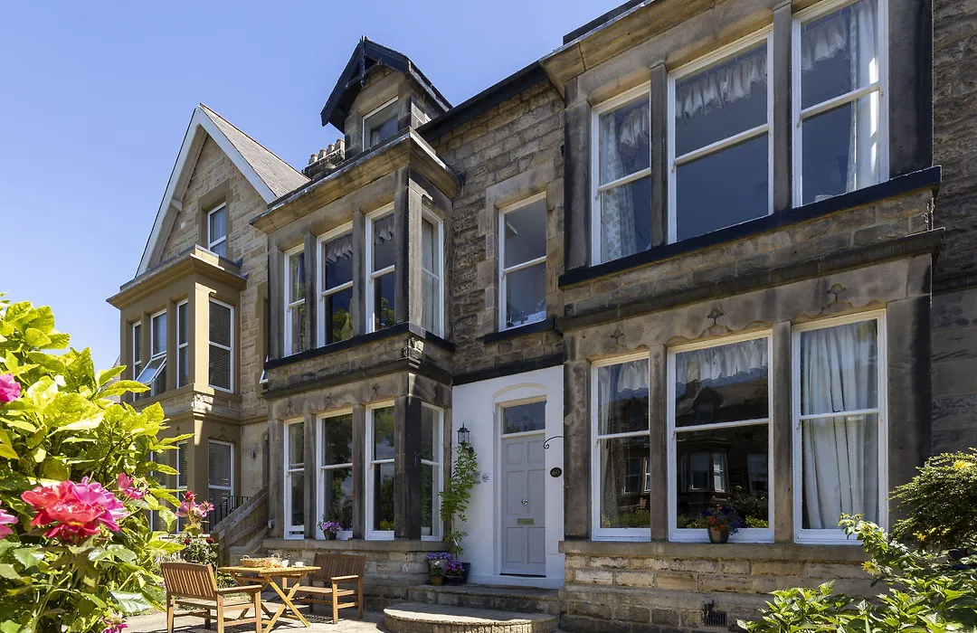 Wynnstay House-1
