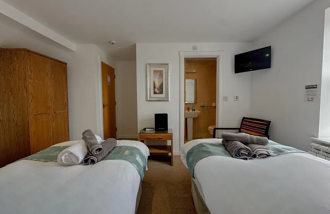 Mccafferty'S Guesthouse Ilford-1