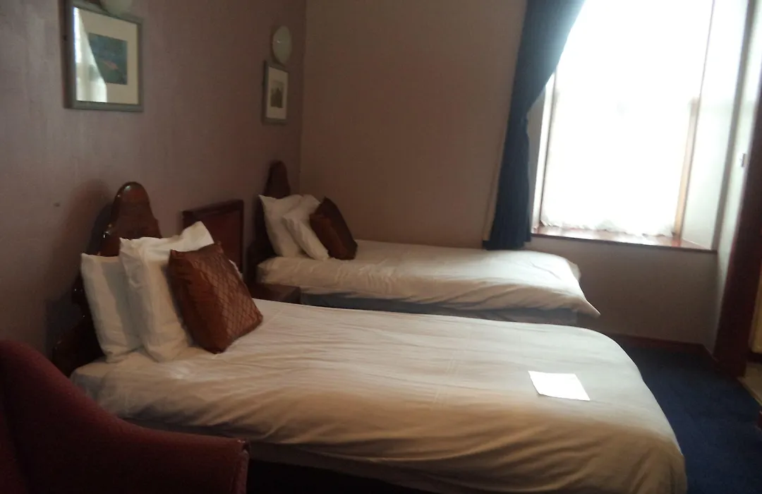 Kintore Arms Hotel-1