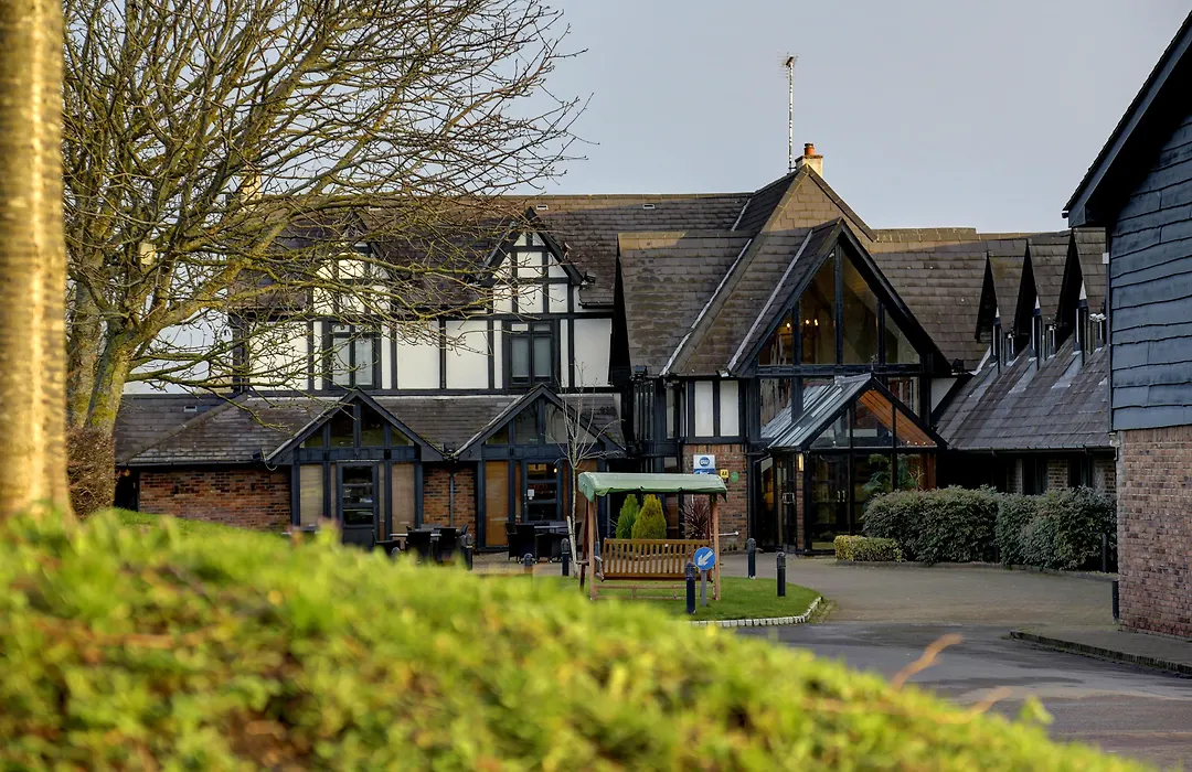 Best Western Gables Hotel-1