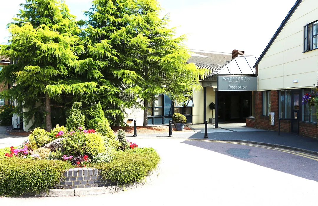 Drift Inn At Wyboston Lakes-1