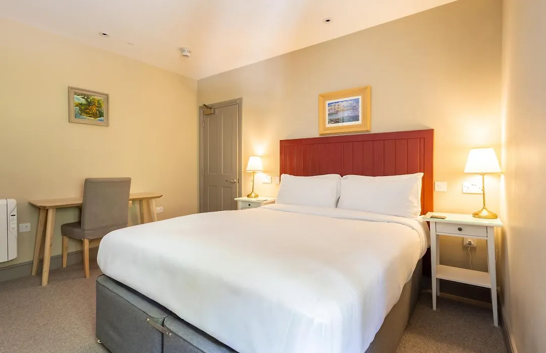 Plas Weunydd-1