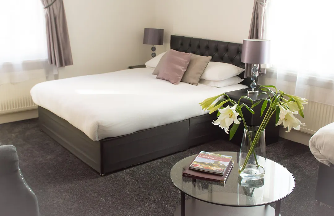 Castle Park Hotel-1
