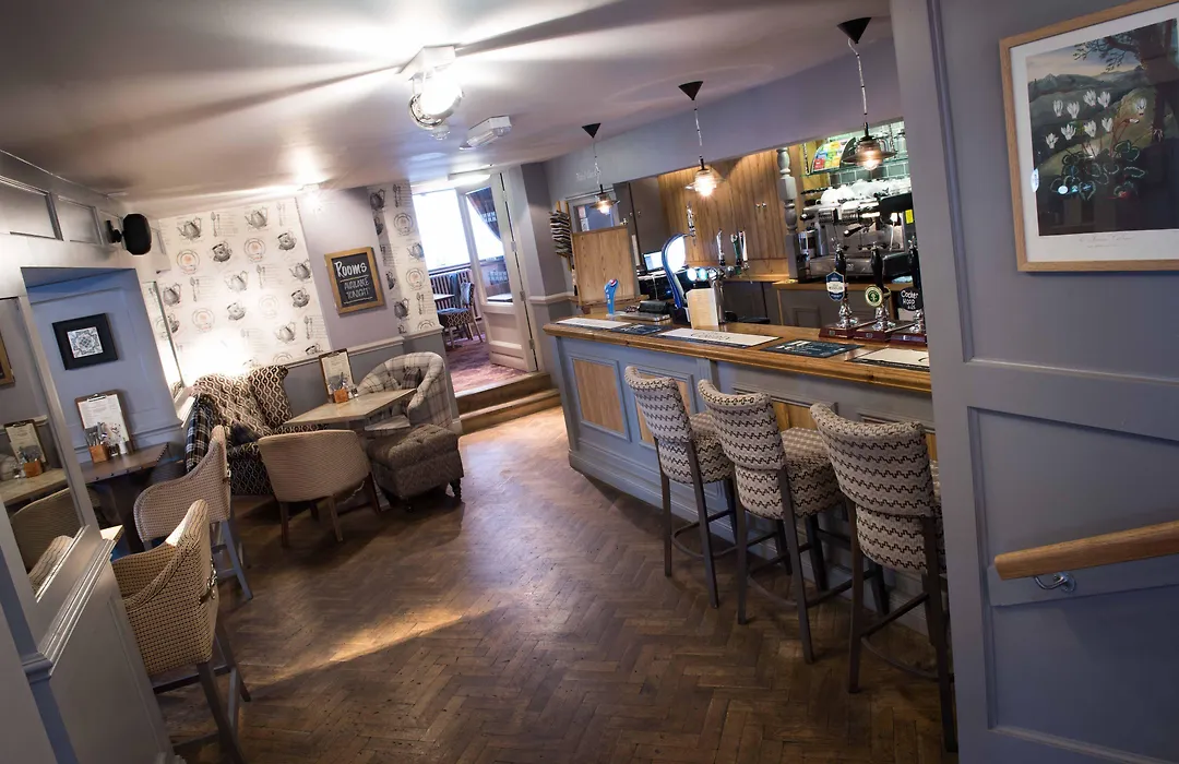 The County Hotel-1