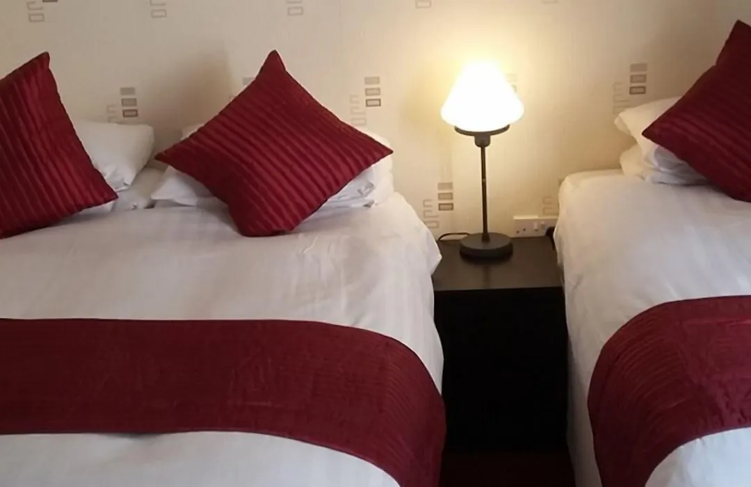 Garth Hotel-1