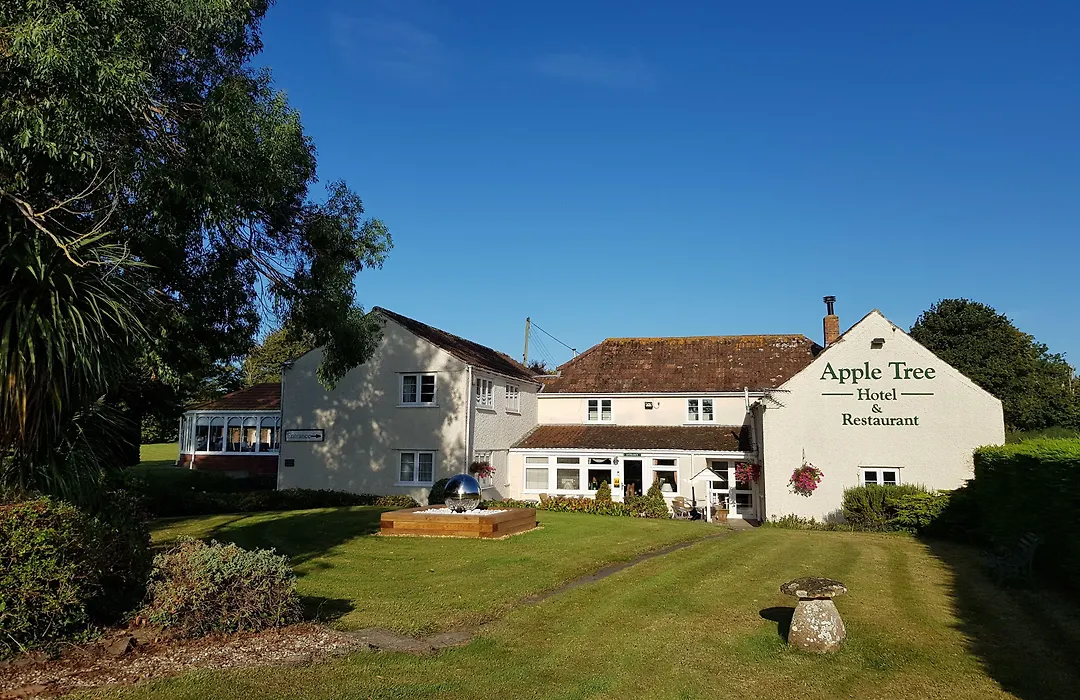 Apple Tree Hotel-1