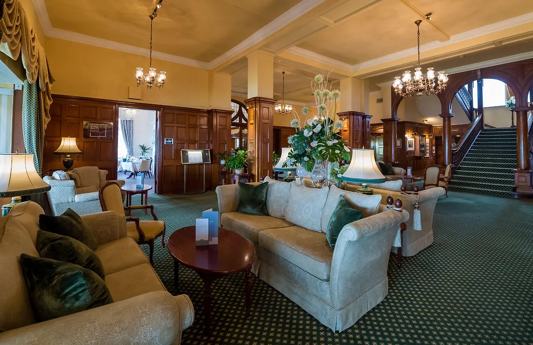 The Victoria Hotel & Source Spa-1