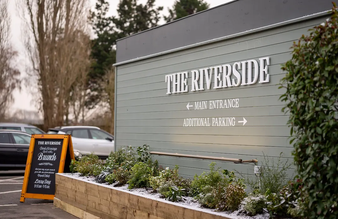 Riverside Hotel By Chef & Brewer Collection-1