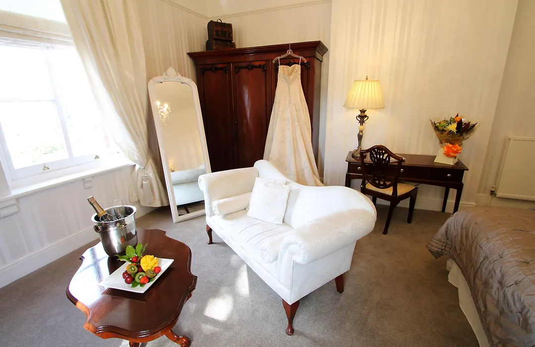 Alexandra Court Hotel-1