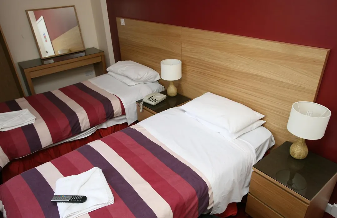 Clifton Hotel-1
