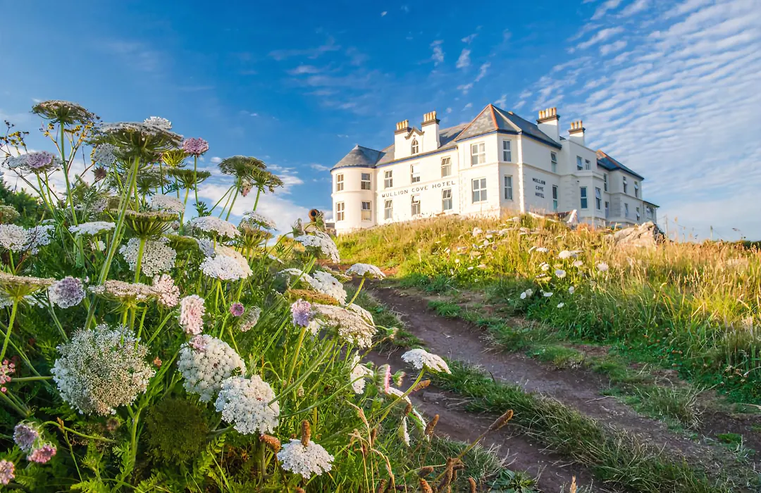 Mullion Cove Hotel & Spa-1