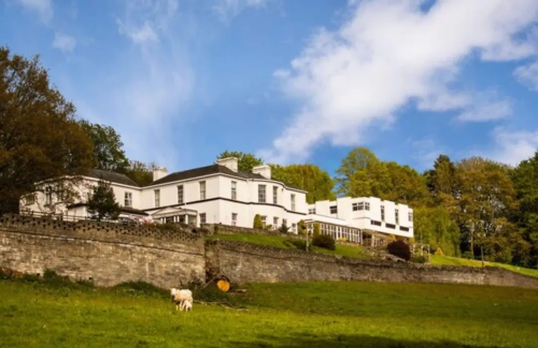 The Manor Hotel-1