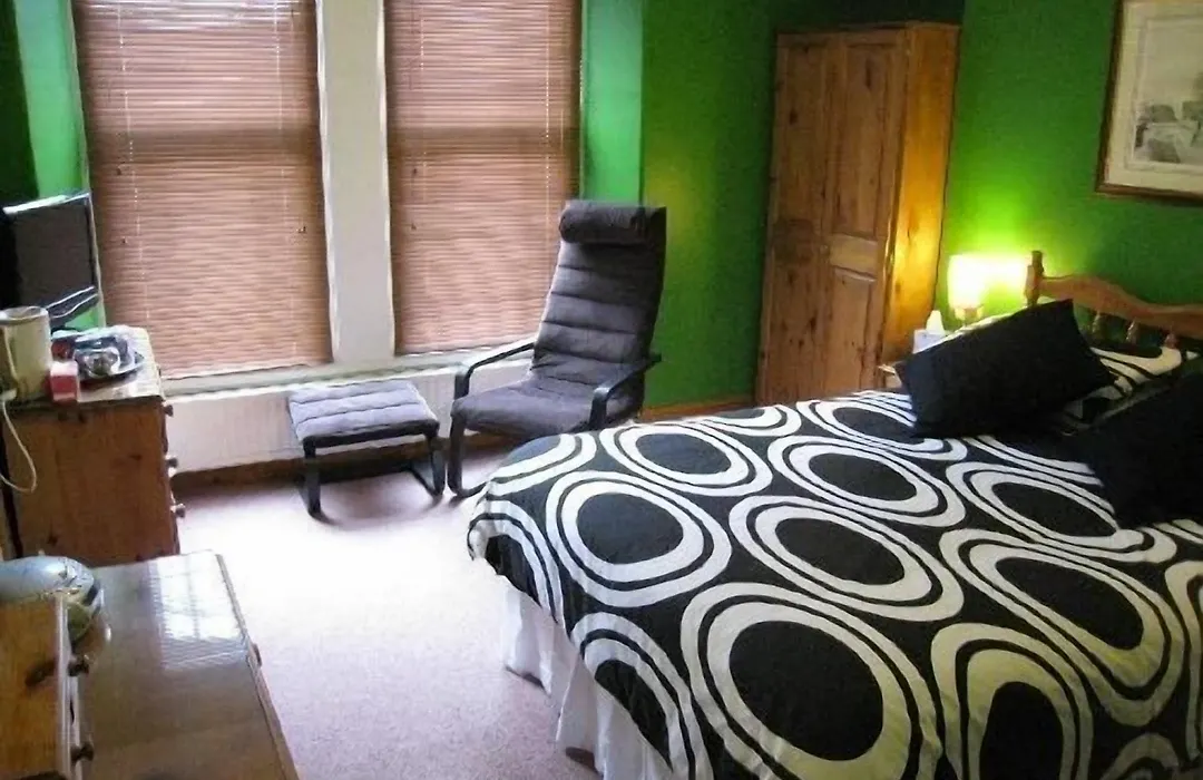 College House-1