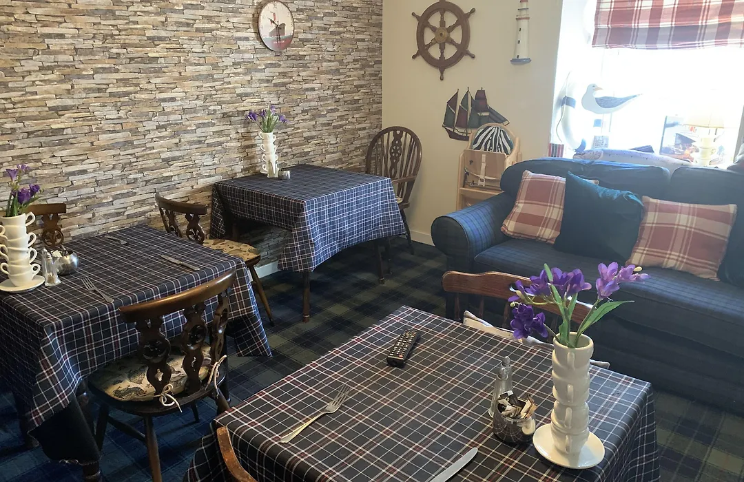 Hal O' The Wynd Guest House-1