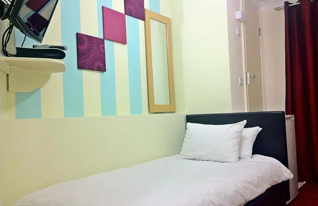 City View Hotel - Roman Road Market-1