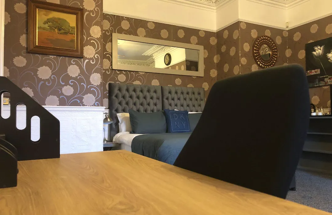 Ashfield Hotel-1