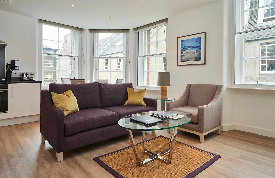 Braid Apartments By Mansley-1