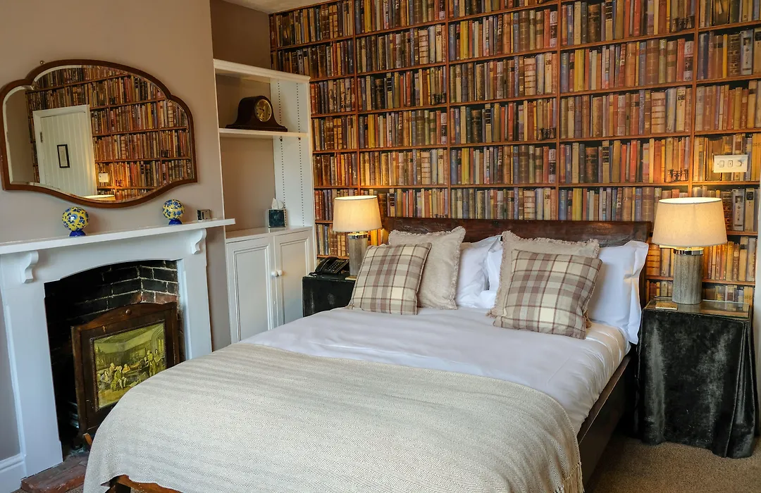 The Peat Spade Inn-1