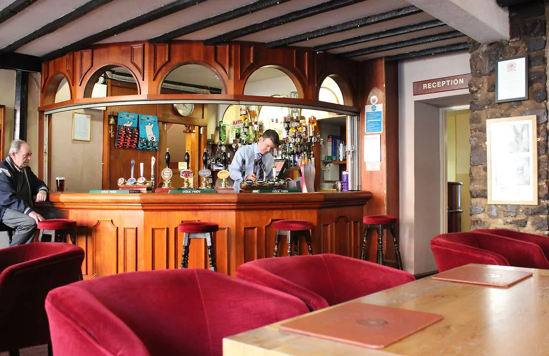Old Kings Arms Hotel-1