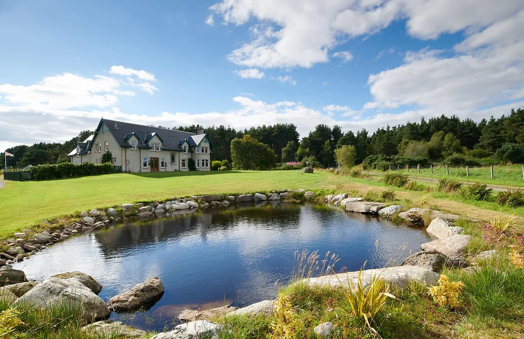 Daviot Lodge-1