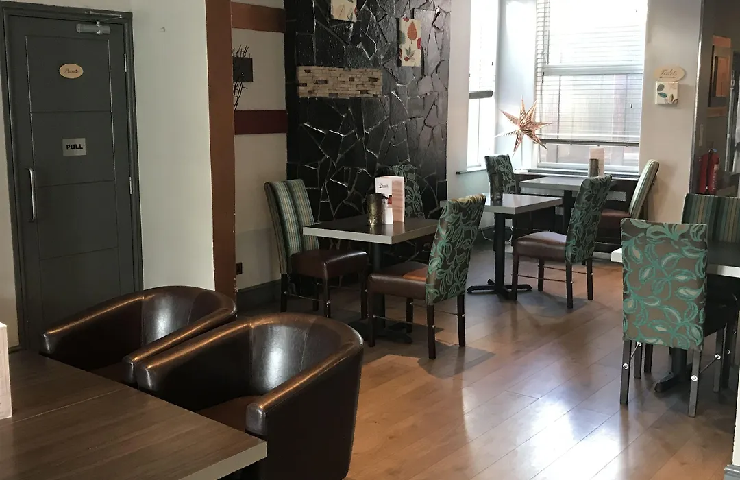 Bennetts Hotel-1