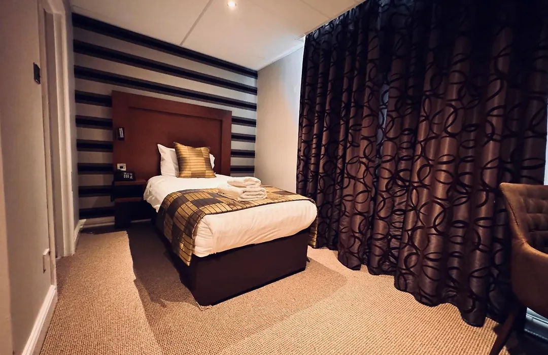 The Golf Hotel Woodhall Spa-1