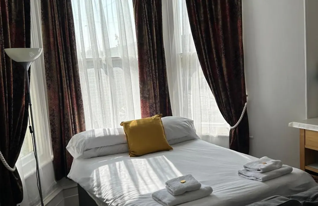 Donnington Guesthouse-1