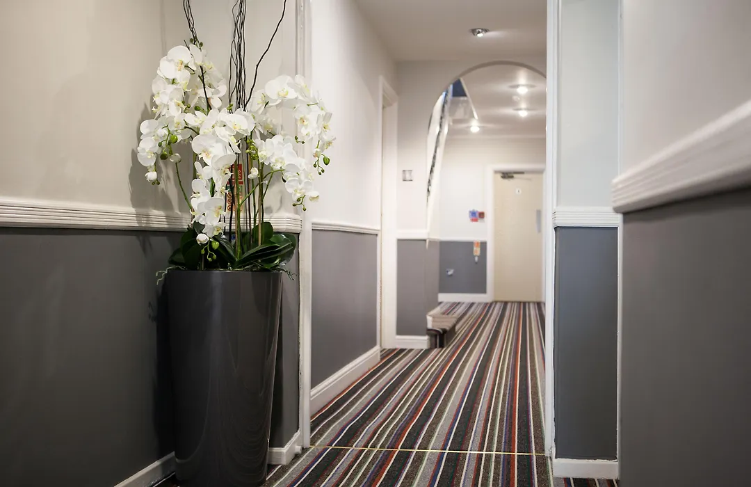 Celtic International Hotel Cardiff Airport-1