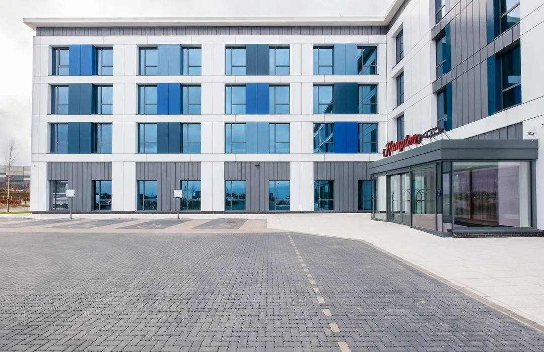 Hampton By Hilton Aberdeen Airport-1