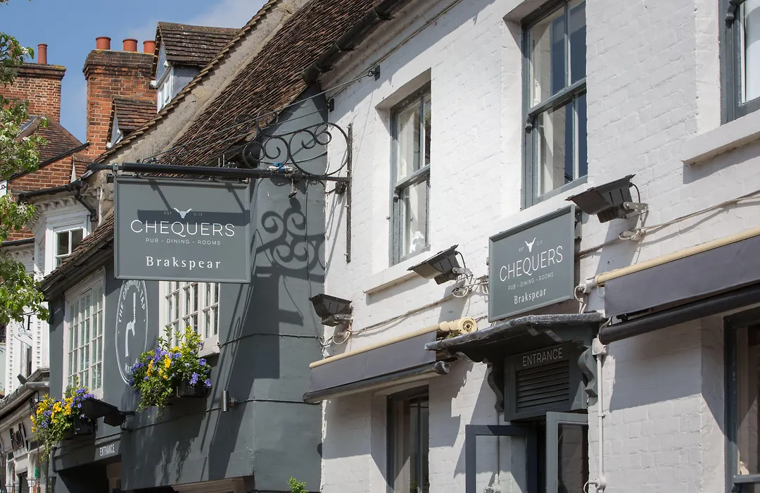 The Chequers Marlow-1