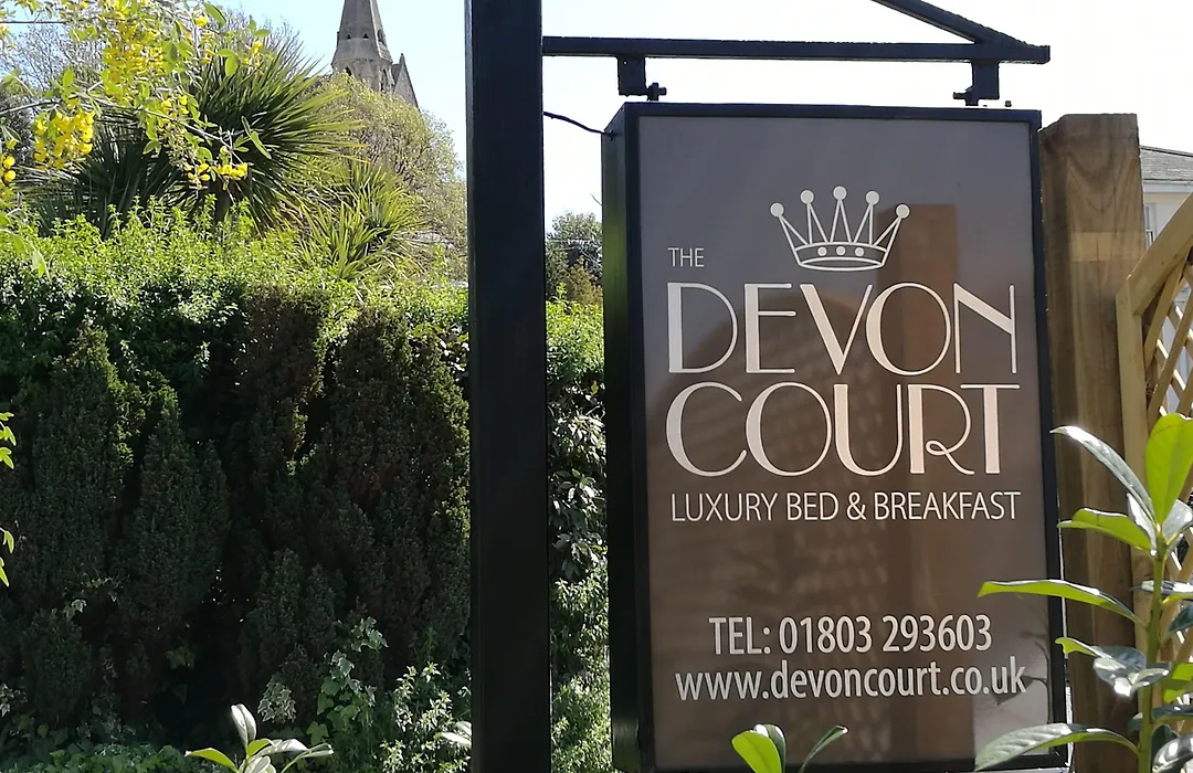The Devon Court-1